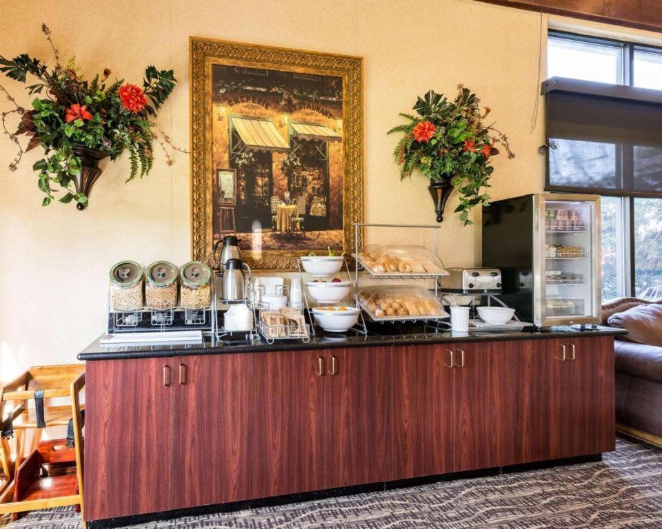 Comfort Suites Near Nasa - Clear Lake Уебстър Екстериор снимка