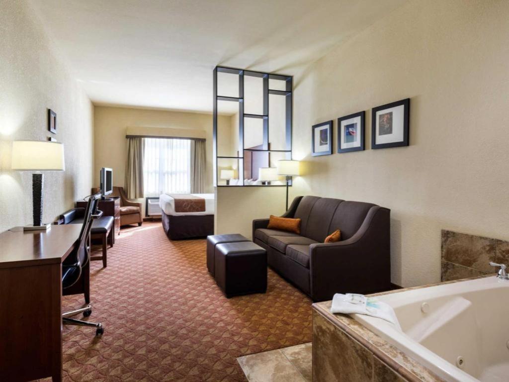 Comfort Suites Near Nasa - Clear Lake Уебстър Екстериор снимка