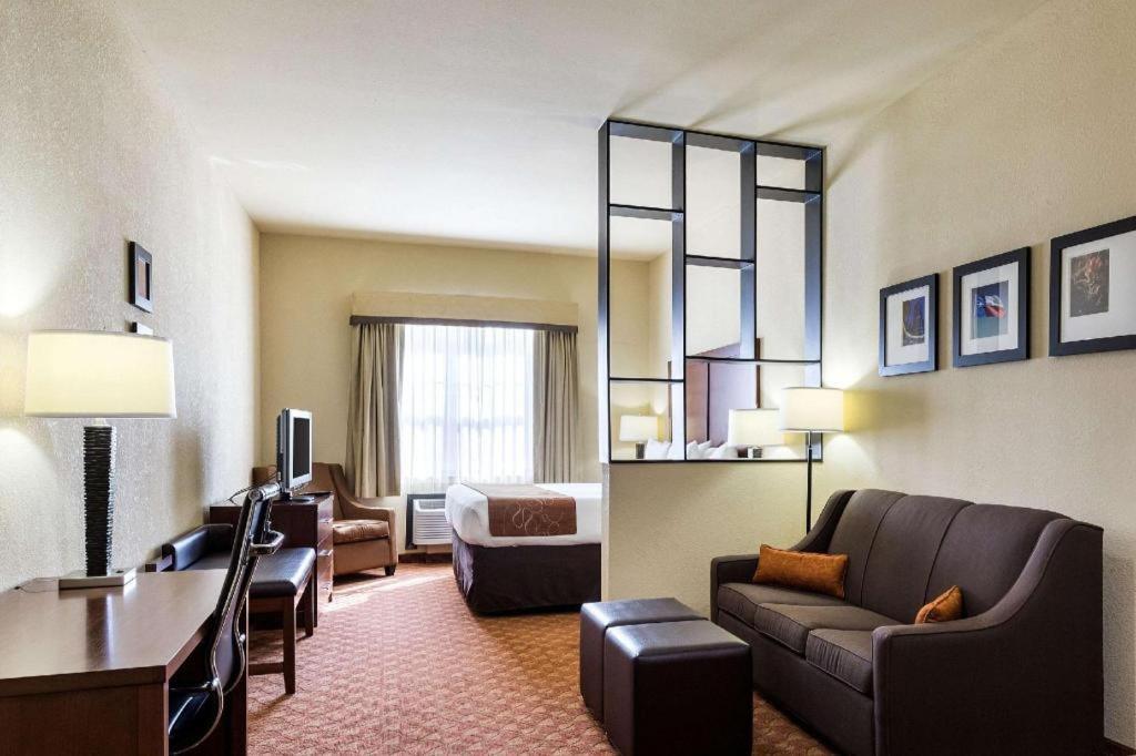 Comfort Suites Near Nasa - Clear Lake Уебстър Екстериор снимка