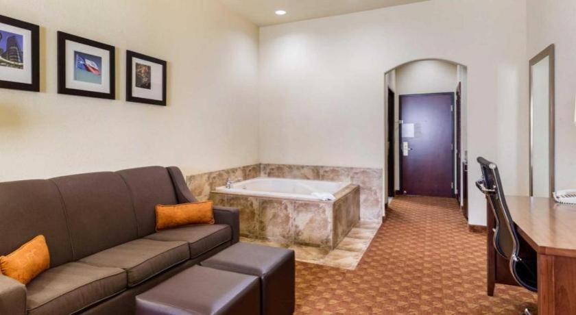 Comfort Suites Near Nasa - Clear Lake Уебстър Екстериор снимка